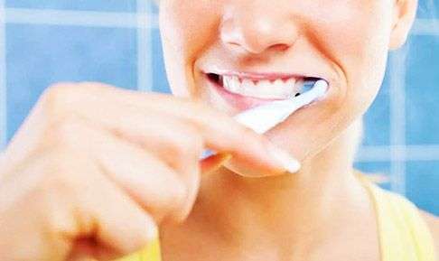 как удалить зубной камень